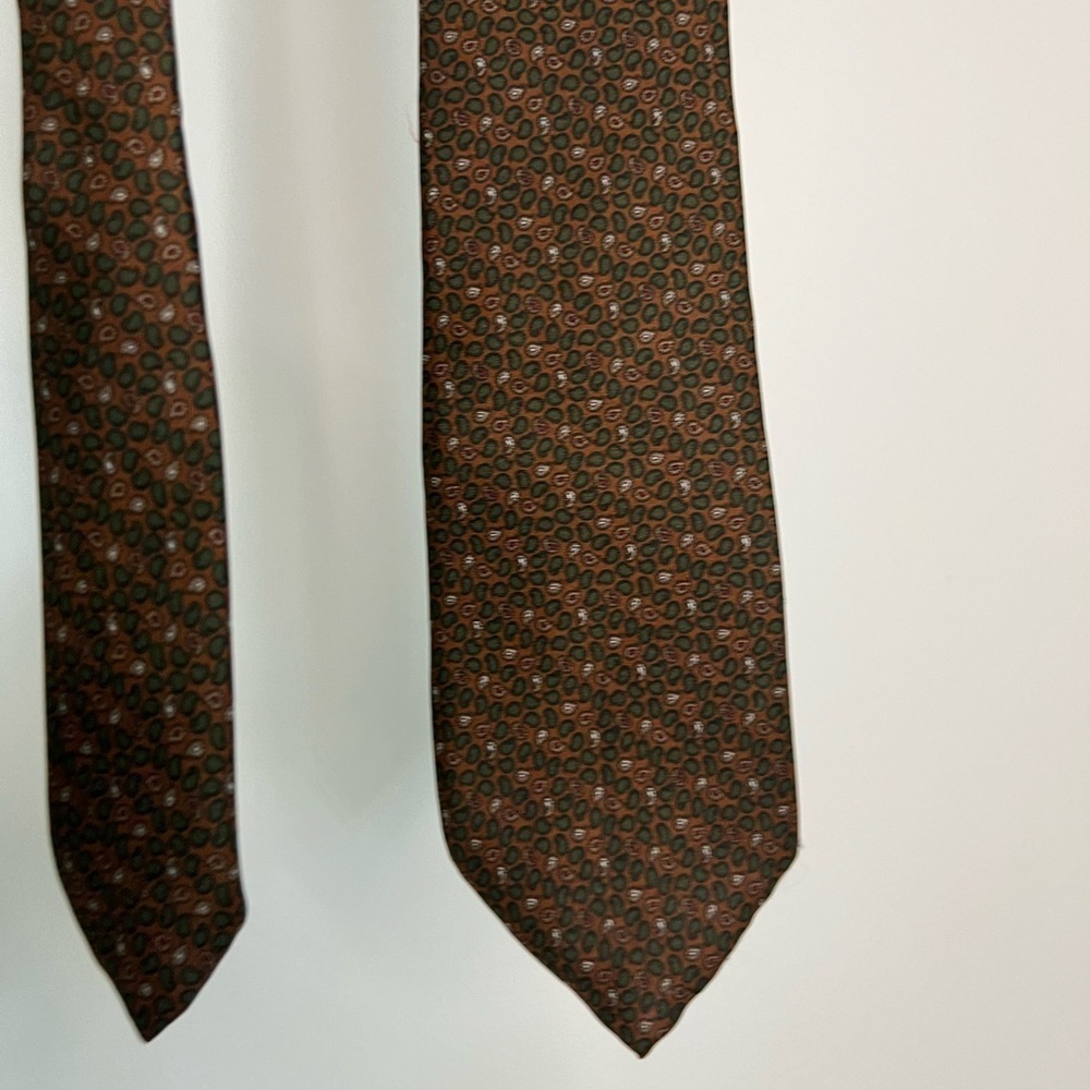 Vintage Oscar De La Renta 100% Silk Paisley Tie - Picture 2 of 10